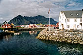 Le isole Lofoten Norvegia. Vista di Henningsvaer (Austvagoya).